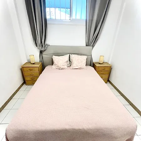Apartmán Cristianos 1 Bed *